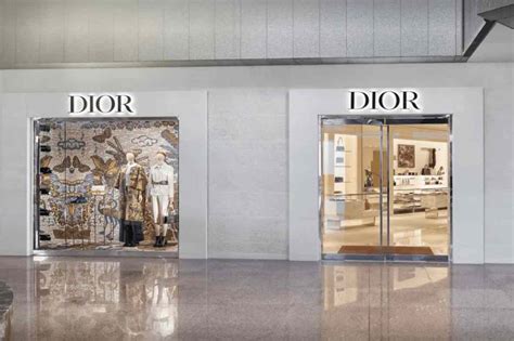 dior jeddah|dior couture jeddah.